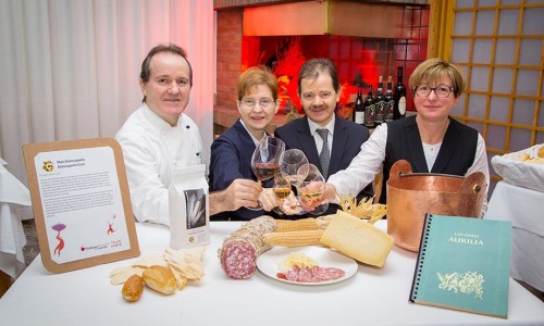 Locanda Aurilia - Hotel, Ristorante, Enoteca Loreggia Padova - Presentazione gestori famiglia De Marchi